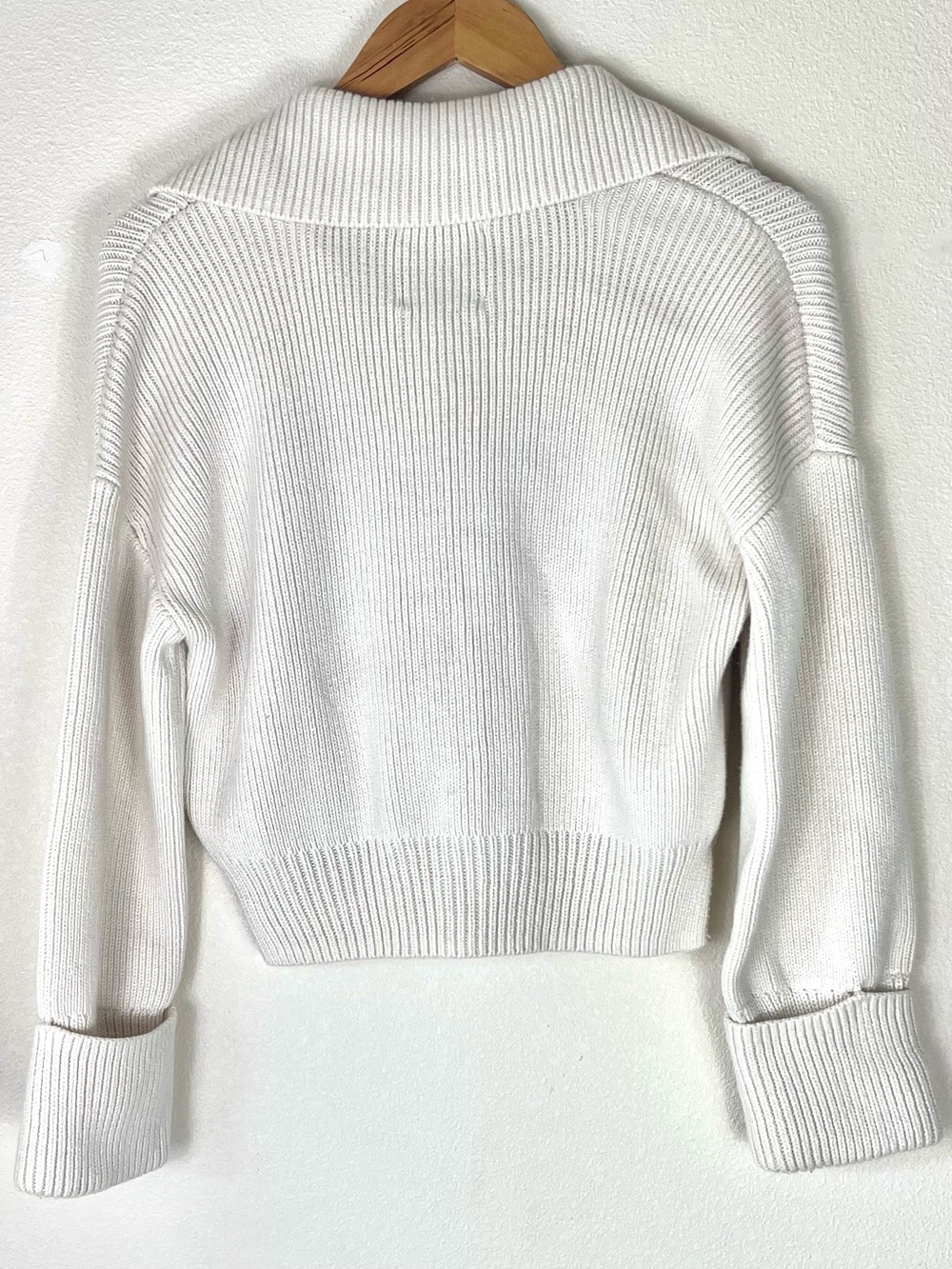 Abercrombie & Fitch Cream Collared Button-Front Ribbed Cardigan - Picture 5 of 7